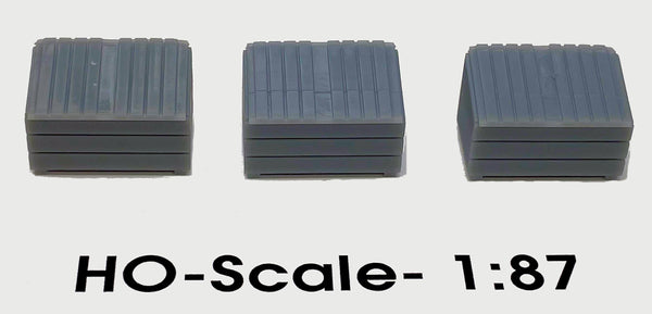 Closed Dumpsters (set of 3) HO-Scale