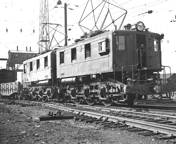 Railfanning the Northeast 1934-1954 with Richard T. Loane Volume 1: DL&W, L&HR, and Rahway Valley