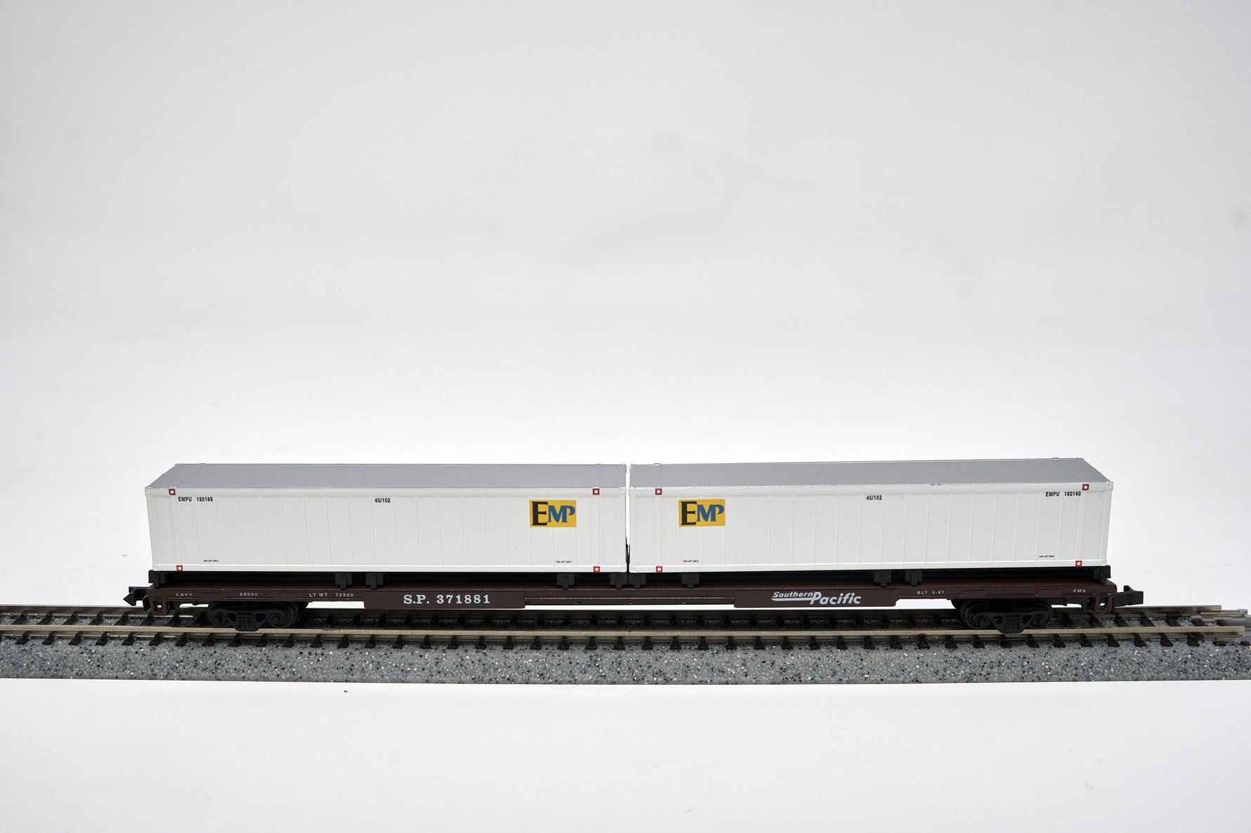N-Scale 89 Ft Flatcar Southern Pacific With Sea Containers EMP Car #371881