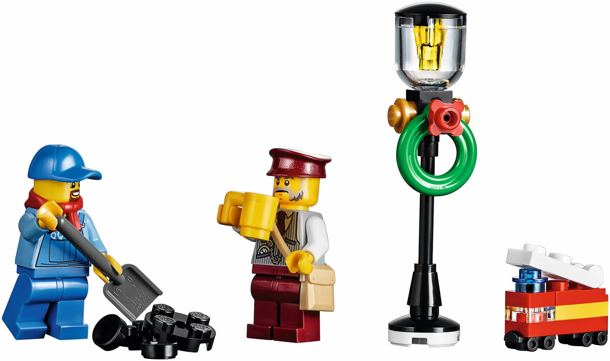 LEGO 10254 Winter Holiday Train – image 11