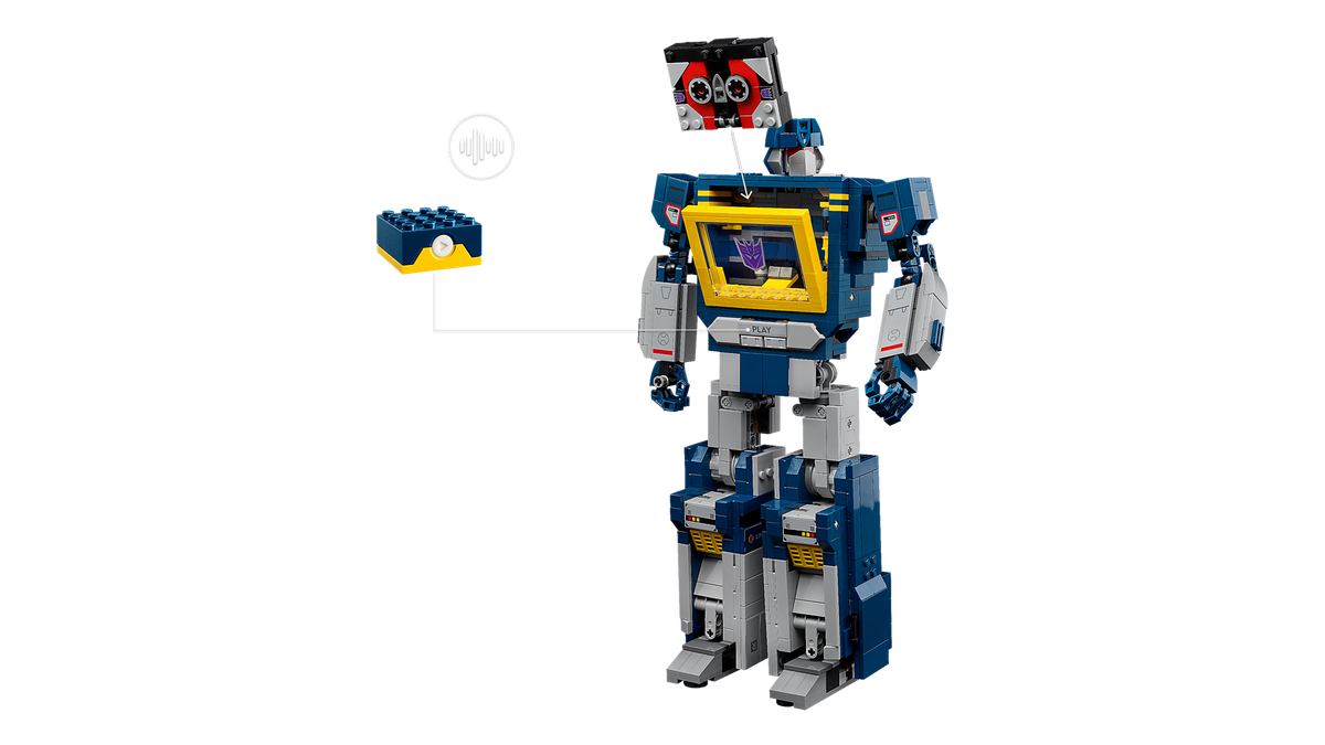 LEGO Soundwave 10358 - sound brick play button detail