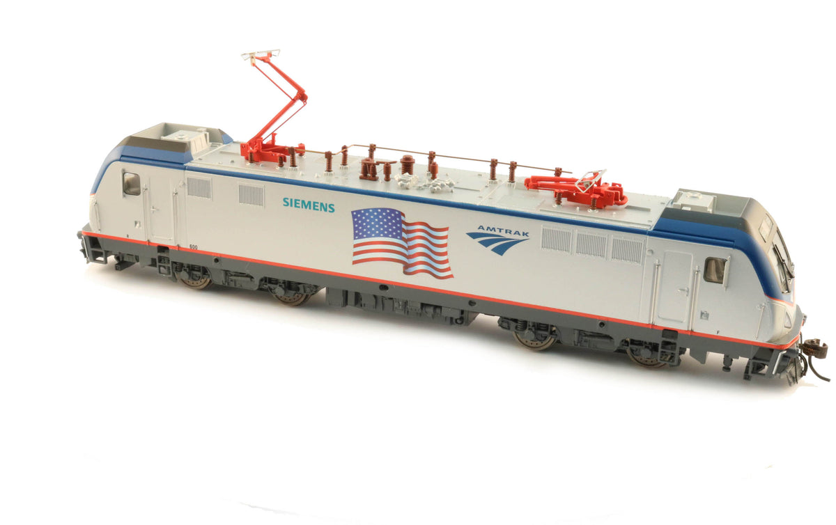 Bachmann HO Siemens ACS-64 Amtrak 600 flag demonstrator electric locomotive