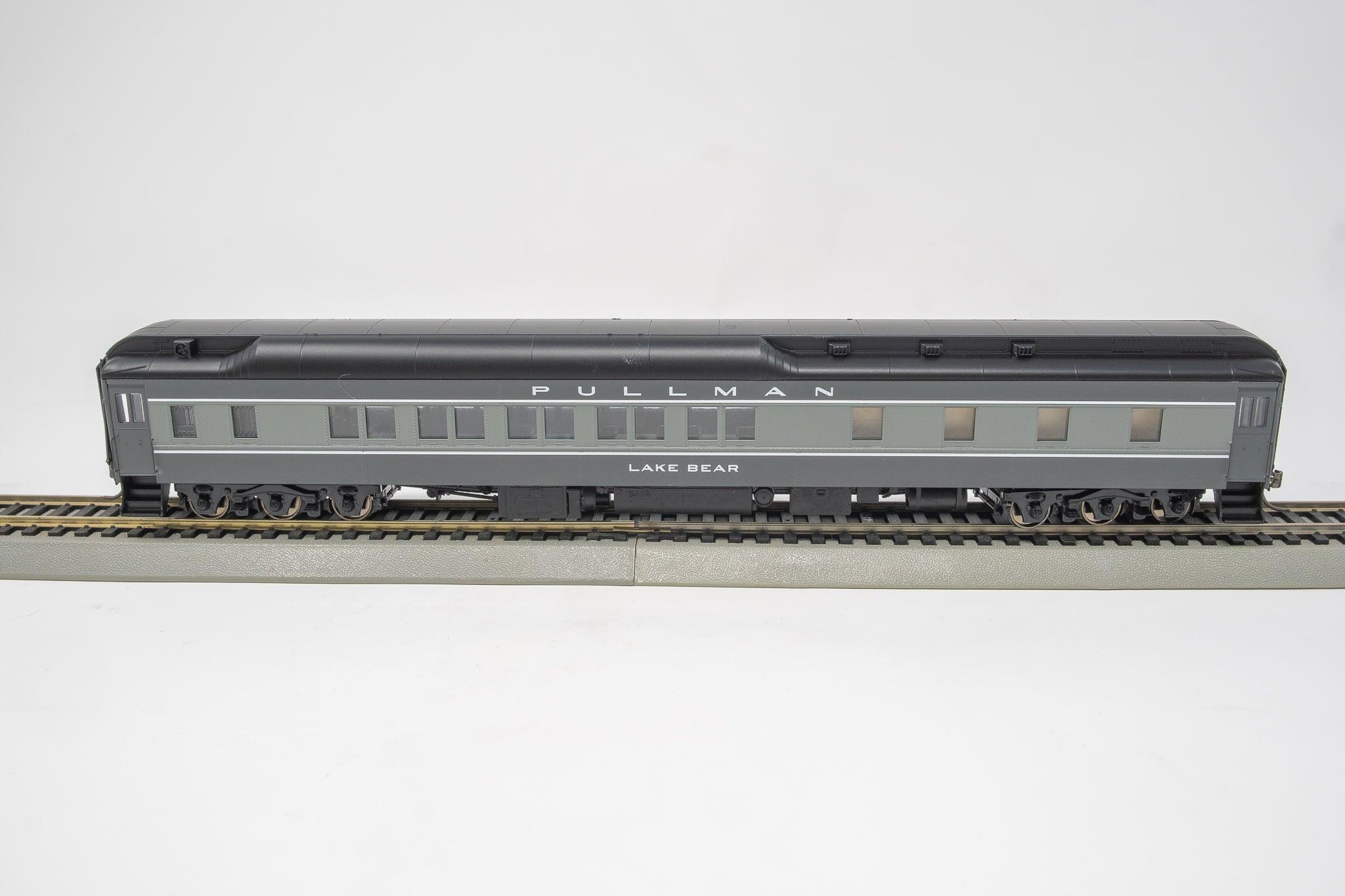 Atlas HO Scale - Pullman 'Lake Bear' (Two Tone Grey/Black)-Model Railroad/HO Scale/HO Passenger Cars-Arizona Hobbies