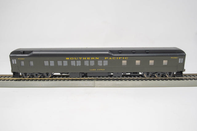 Atlas HO Scale - Southern Pacific 'Lake Cowan' (Pullman Green/Black)-Model Railroad/HO Scale/HO Passenger Cars-Arizona Hobbies