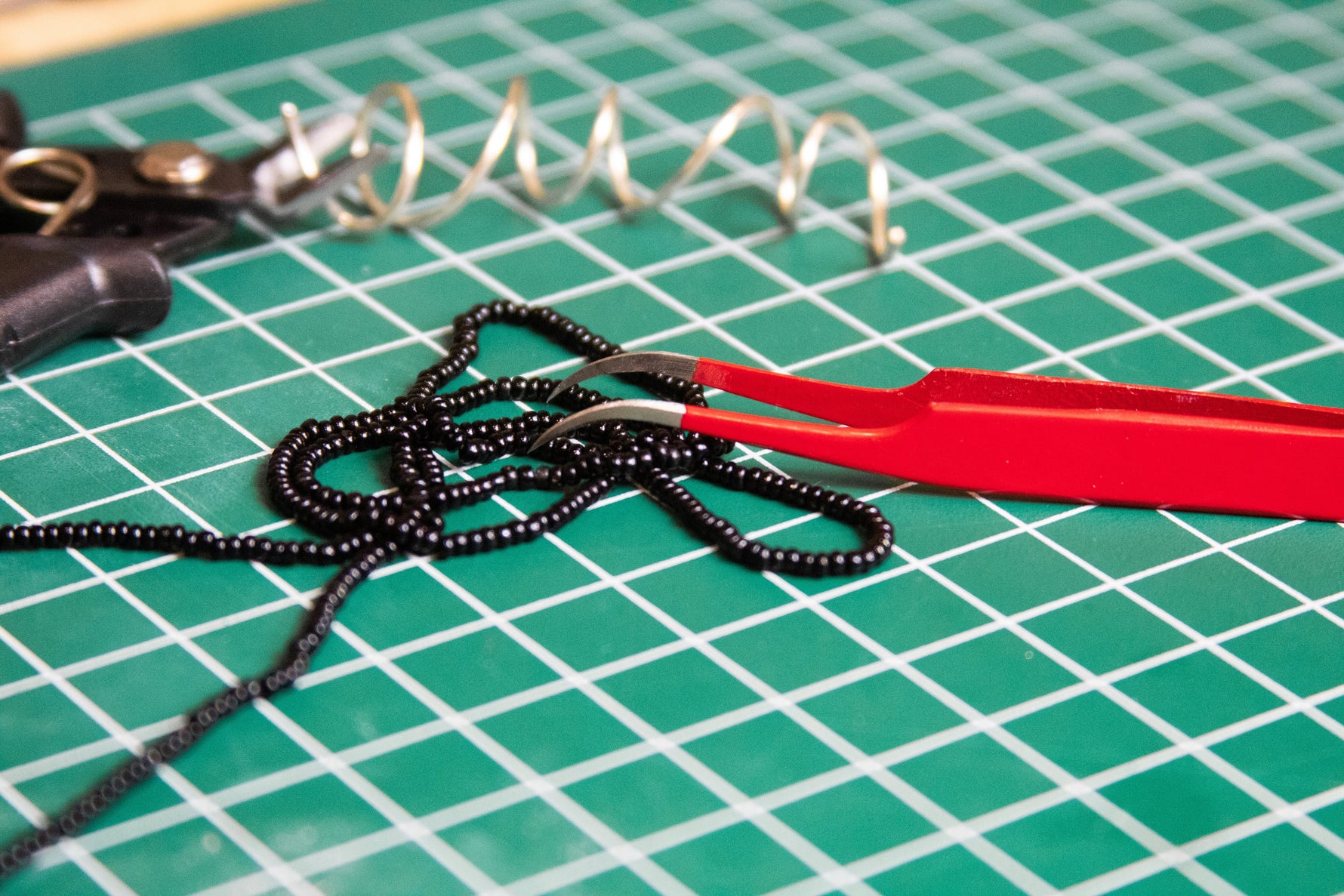 Slant Point Tweezers
