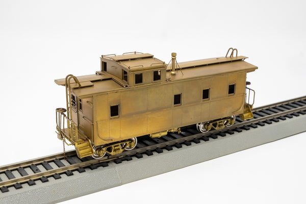Iron Horse Models HO Scale - Southern Pacific Bay Window Caboose Southern Pacific C-40-1 Cupola Bay-window Caboose #15298