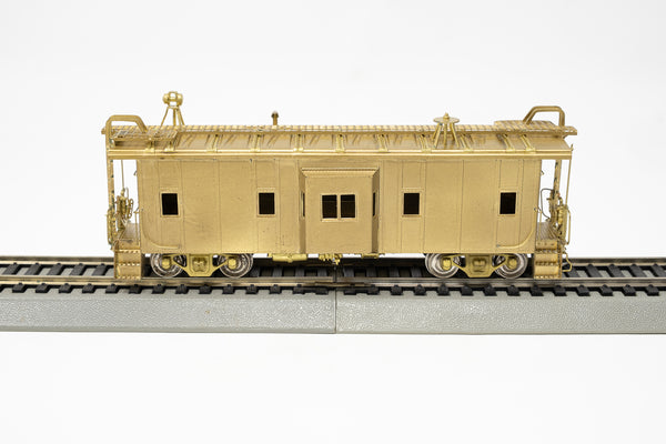 Iron Horse Models HO Scale - Southern Pacific Bay Window Caboose C-30-5/6 #15318