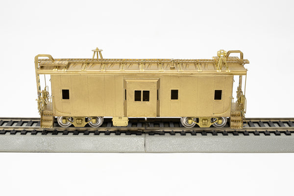 Iron Horse Models HO Scale - Southern Pacific Bay Window Caboose C-30-5/6 #15318