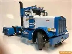 Mike Fletcher's Peterbilt Tractor
