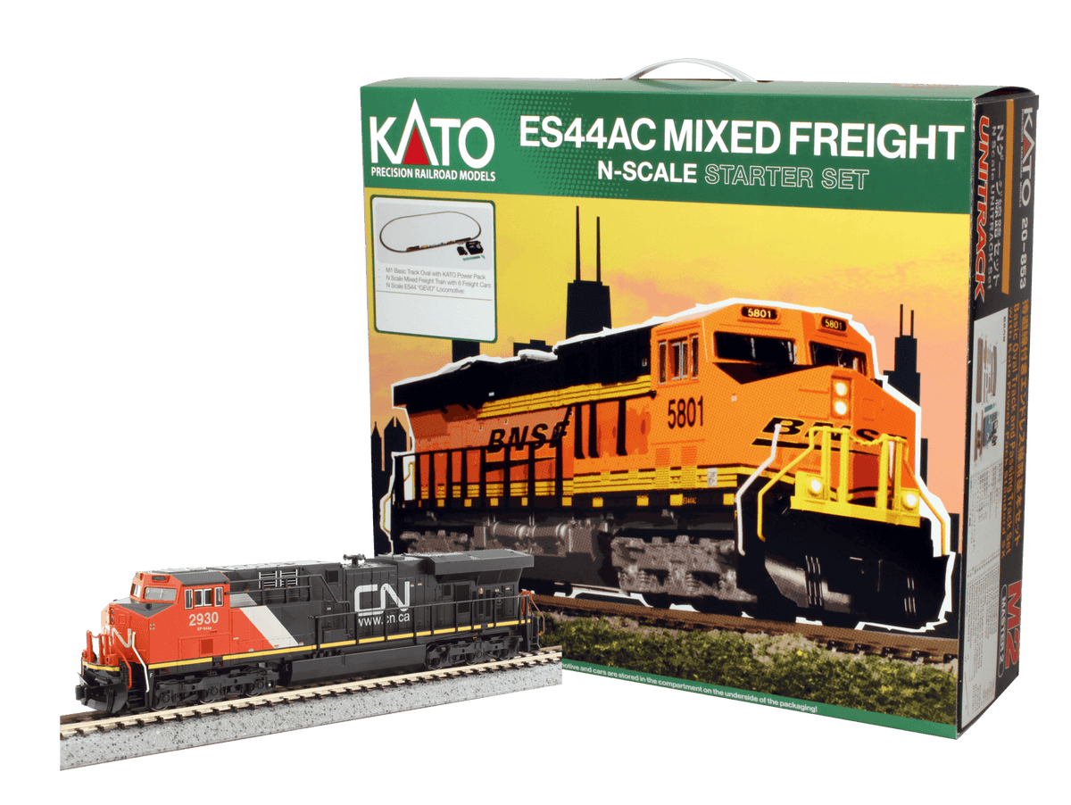 N ES44AC "Gevo" and Mixed Freight Starter set - Canadian National